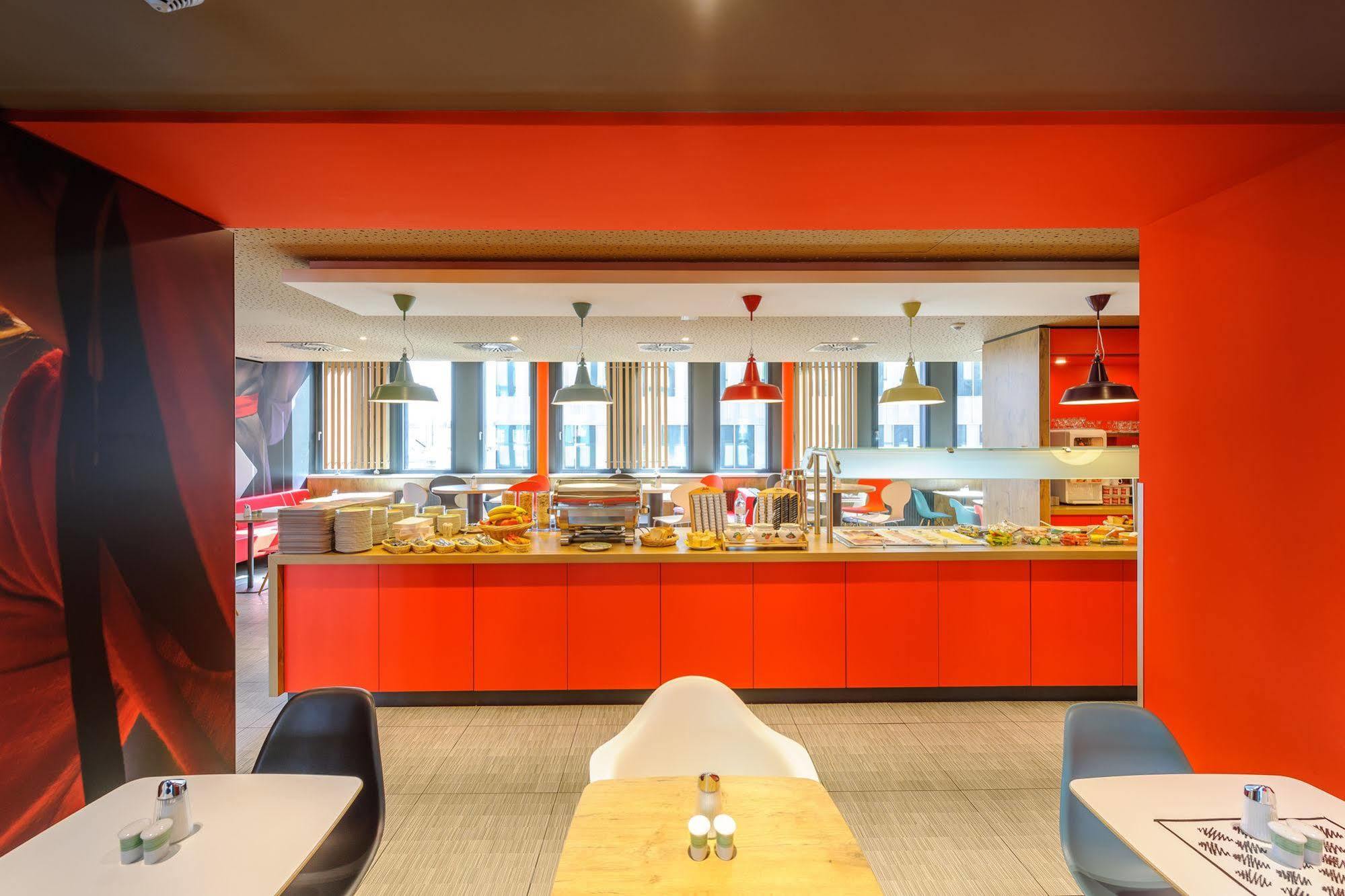 Ibis Innsbruck Ngoại thất bức ảnh